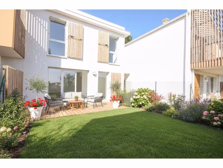 la ciotat   maison t4 de 89 m2 avec jardin de 100m2