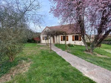 vente maison à saint-aubin-des-coudrais (72400) : à vendre / 92m² saint-aubin-des-coudrais