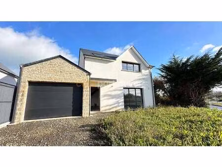 vente maison à saint-coulomb (35350) : à vendre / 118m² saint-coulomb