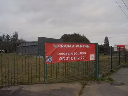 vente terrain à châteaubourg (35220) : à vendre / châteaubourg