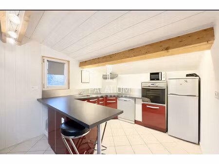 super appartement t3 centre ville de sisteron