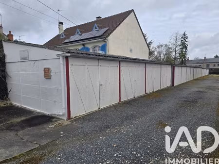 vente garage 802 m²