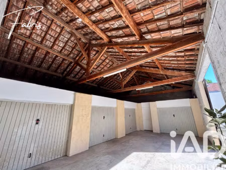 vente garage 274 m²