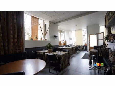 local commercial à vendre à barr