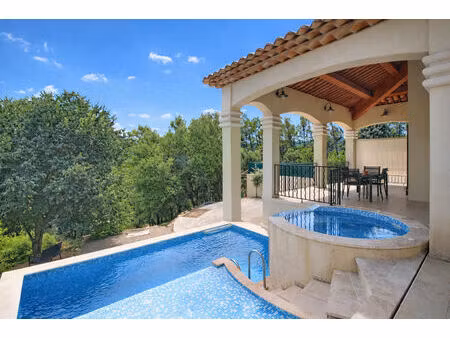 exclusivité - maison le thoronet 5 pièce(s) 147 m2- terrain 2263m2- piscine - jacuzzi - ga