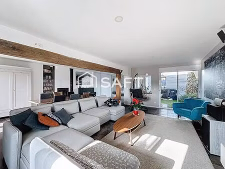 maison de caractère avec 4 chambres entièrement restaurés