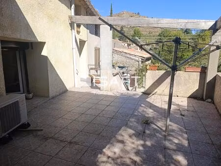 maison de village avec terrasse et garage