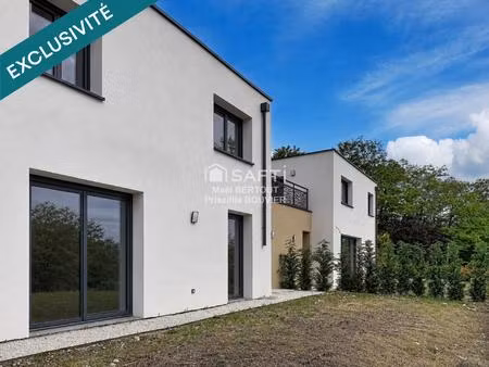maison moderne à saint-genix-les-villages