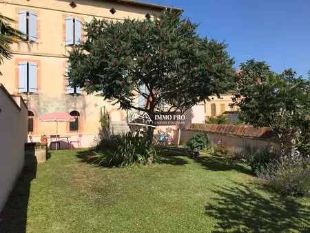 maison de village rénovée - jardin & garage