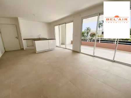 fort de france cluny : très bel f3