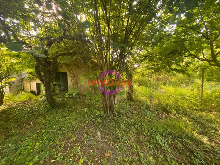 garage et dépendance d'environ 50m2  sur terrain constructib