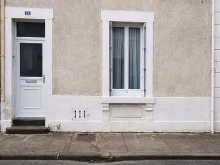 maison de ville t4  2 chambres  jardin