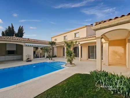 maison familiale de plus de 165 m² – quartier résidentiel recherché – calme absolu – sans 