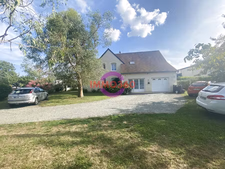 propriété de standing  284m2  7 chambres  avec grand jardin