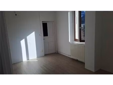 maison à louer verclause