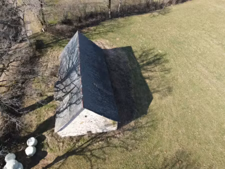 vente maison 2 pièces 295 m² à anglards-de-salers (15380)  15 000 €