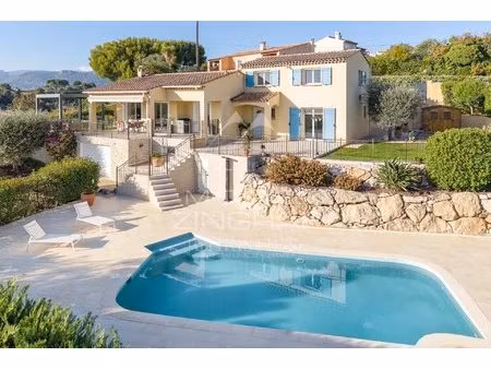 proche nice - charmante propriété en position dominante