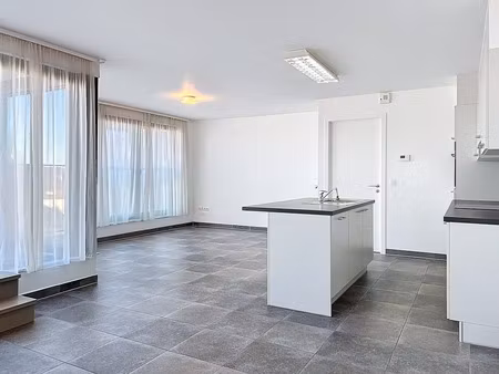 appartement te huur in izegem met 2 slaapkamers