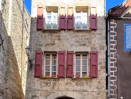 vente maison 5 pièces 169 m² à caylus (82160)  89 000 €