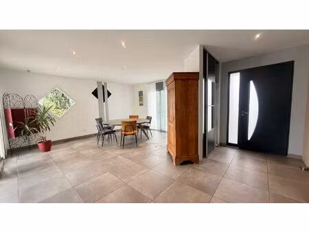 maison 6 pièces 139 m² à vendre / acheter mirefleurs 63730 ? | era immobilier