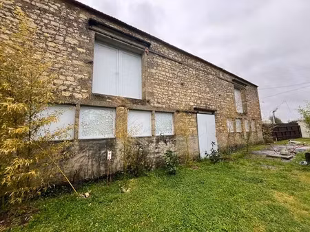 vente maison 1 pièce 490 m² à saint-mard (17700)  141 000 €