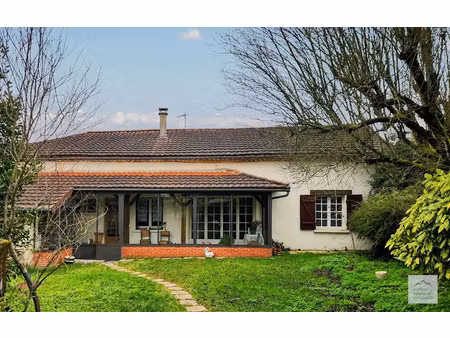 vente maison 6 pièces 129 m² à saint-astier (24110)  128 400 €