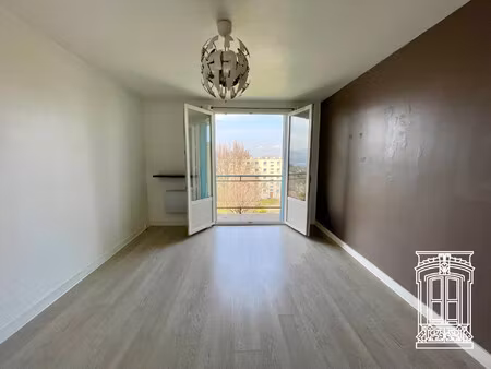 location appartement 3 pièces 53m² genay 69730