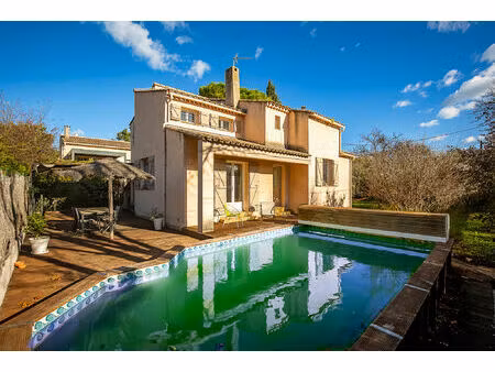 location maison 6 pièces 189 m² à aix-en-provence (13080)