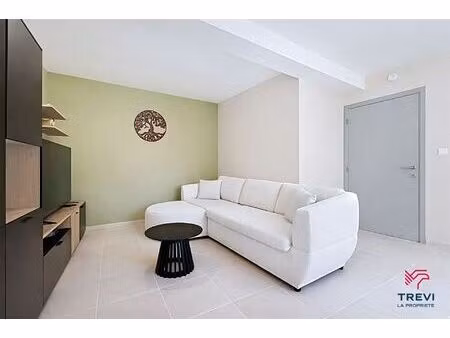 appartement te koop in fontaine-l'evêque met 1 slaapkamer