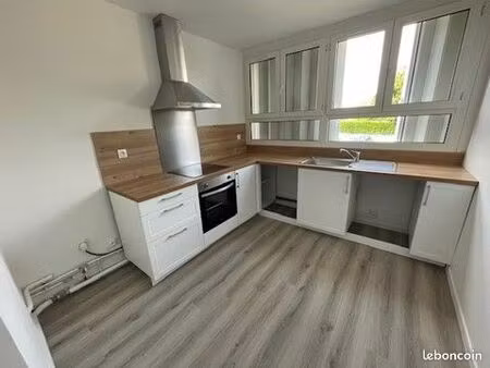 st michel s/o appt t3 69 m² bois des roches