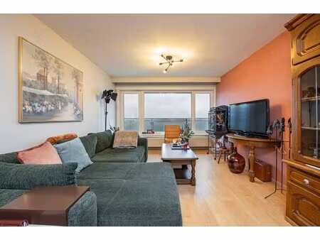 appartement te koop in sint-niklaas met 2 slaapkamers