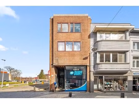 centraal gelegen appartement met 2 slaapkamers  terras en kelder