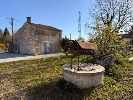 vente maison 2 pièces 290 m² vervant (16330)