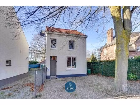 instapklare woning met op een centrale locatie lanaken !