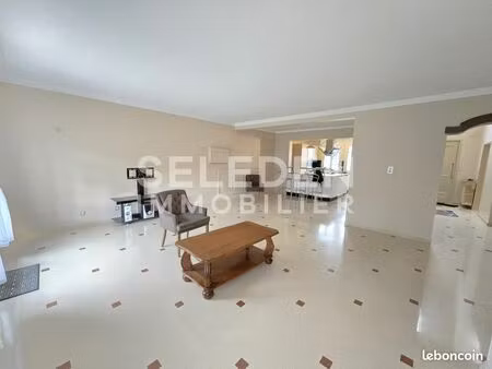 maison 7 pièces 168 m²