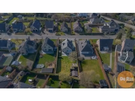 wichelen - rustig gelegen instapklare woning met tuin