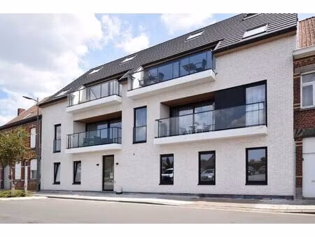 instapklaar appartementent met twee ruime terrassen