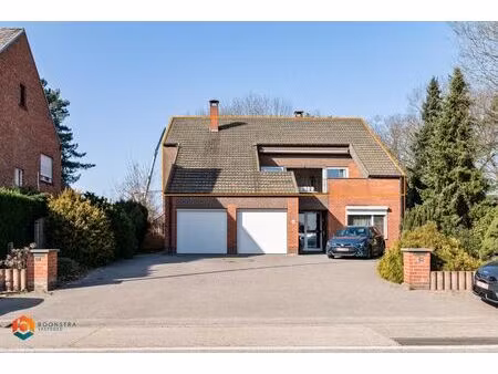 lichtrijk appartement met 3 slpkrs te grasheide