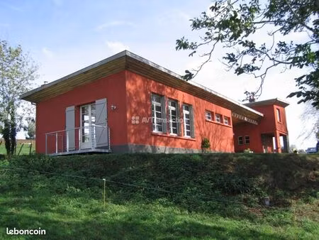 propriété 6 pièces 152 m²