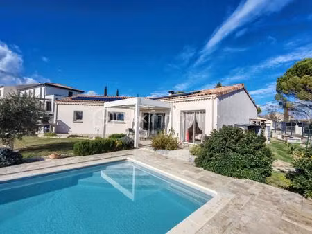 maison traditionnelle de 126 m² à bourg-saint-andeol