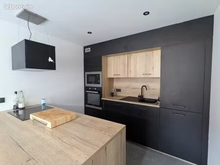 maison de village 5 pièces 90 m²