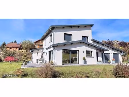maison moderne- 166 m² – vue imprenable suchet & mont d’or – 4 ch – terrain 880 m²
