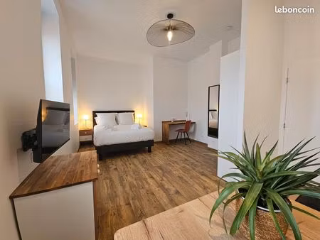 spécial courte durée / studio confort premium au calme en centre ville / loyer tout compri