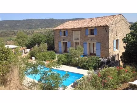 maison vigneronne  4 appartements  bureaux  piscine