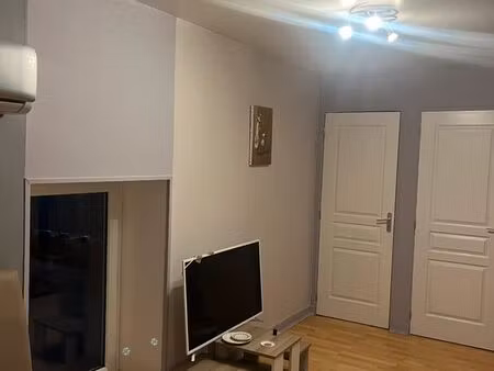 joli t3 de 65 m²  rénové en 2024  meublé faye-sur-ardin charges comprises