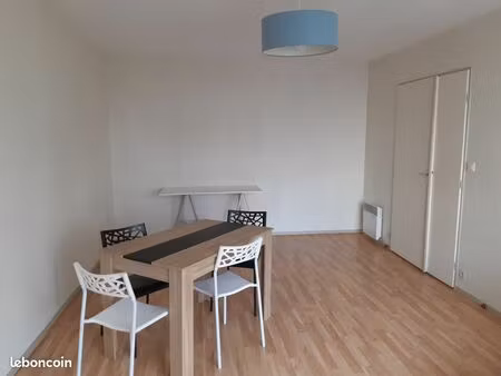 location t2 meublée lafayette 49 m²