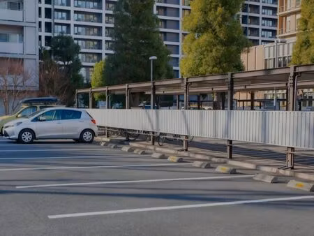 place de parking dans résidence ultra sécurisé centre cabourg