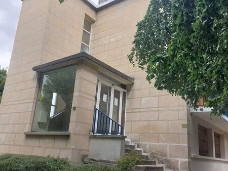 studio meublé à l'hay les roses