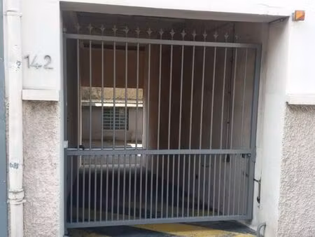 box  garage voiture  69003 place ronde