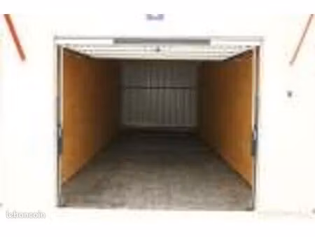 garage/box 7 m² corze